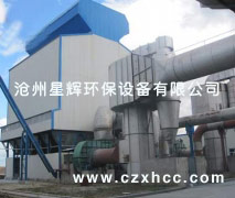 LDM-L/M/S型清灰脈沖袋式除塵器解決了常規(guī)脈沖袋式除塵器存在的“粉塵再附與失控”問題,大大提高了濾袋清灰效果，從而提高過濾速度,節(jié)省清灰能耗和延長(zhǎng)濾袋壽命,是我們具有特色的